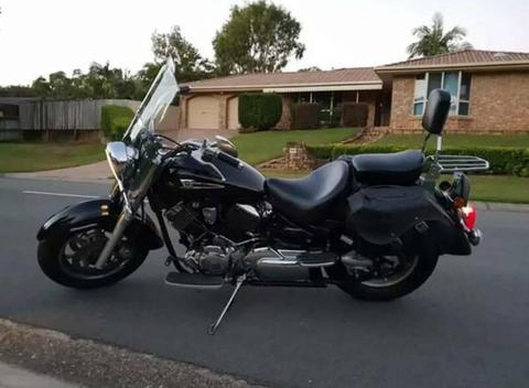 2006 Yamaha 1100cc Classic Cruiser in excellent condition