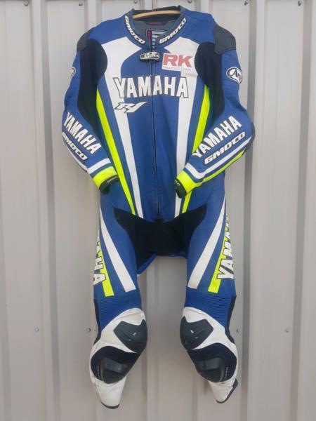 GMOTO Yamaha Road Racing Leathers