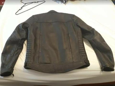 Motorbike small leather jacket