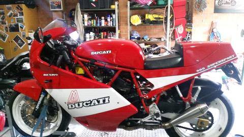 Ducati 900 Super Sport