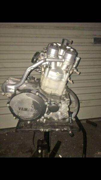 Wrecking Yamaha YZ450F engine