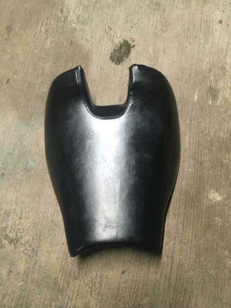 Hyosung seat gt250 gt250r front seat $10 gt650r