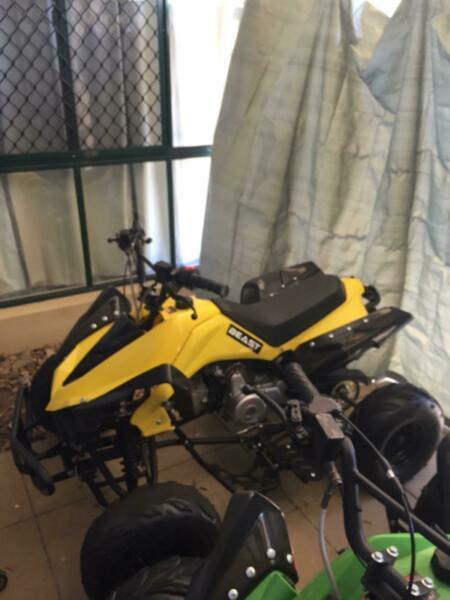 Quad bike 110cc sports yellow ATV