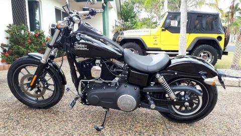 Harley Davidson Motorcycle Street Bob Special
