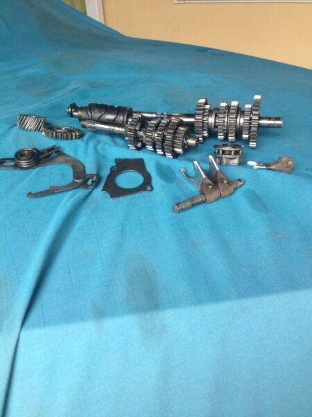 Yamaha dt175 gearbox