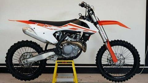 2017 KTM 450 SX-F 450CC Motocross 449cc