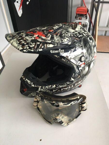 Motocross Helmet & Googles