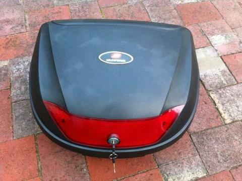 Motorcycle Top Box, Oil and Useful GSXF 750 Accessories