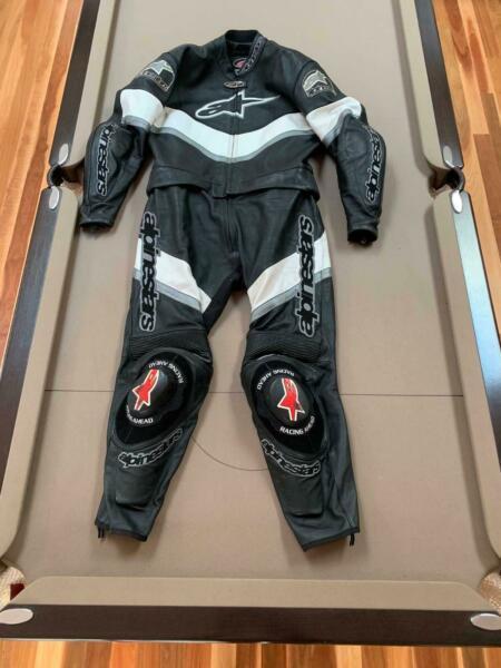 Alpine star 2 peice Motorcycle leathers