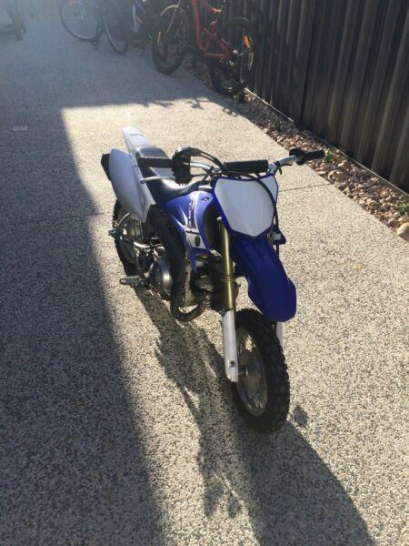 Yamaha dirt bike