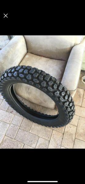 Rear motorcycle tyre