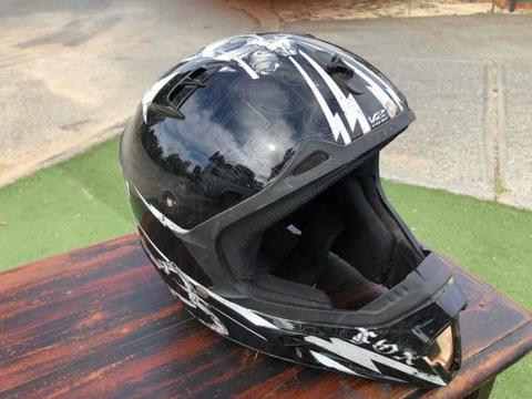 FOX v2 pilot Motorcycle Helmet / motocross