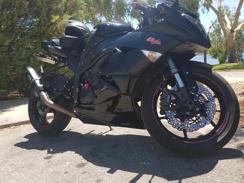Immaculate ZX6R (May swap for boat plus cash your way)