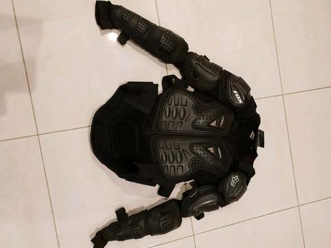 Fox armour and knee pads