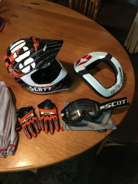 Child / Youth Motorbike Helmet, neck brace, gloves and goggles