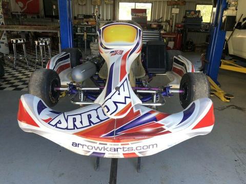 Arrow race Go kart
