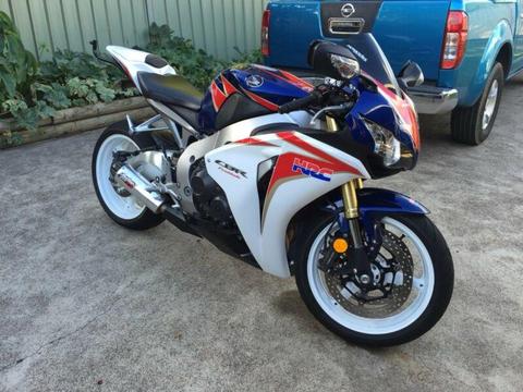 2011 Honda cbr1000rr fireblade