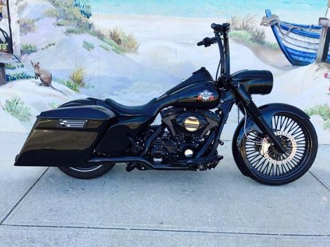 Harley Davidson Custom Roadking Bagger