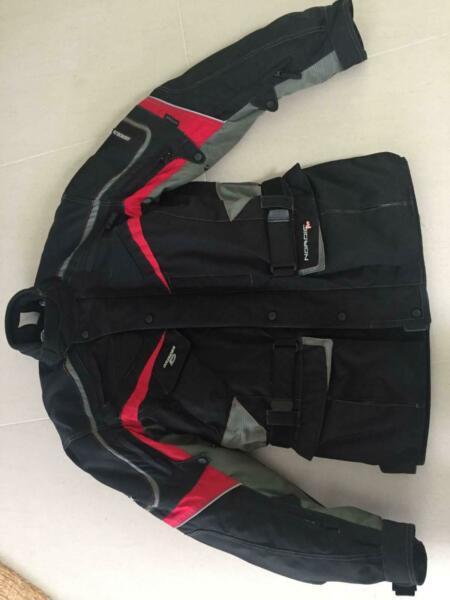 DriRider Nordic Pro motorcycle jacket Size XXL as new