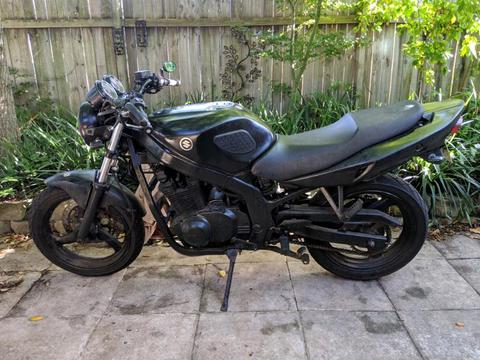 2002 Suzuki GS500 LAMS approved Low KMS with 12 Mths Rego