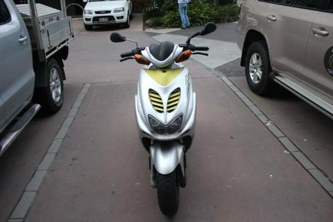 Scooter Yamaha Aerox-R 50cc