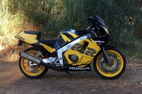 Honda CBR250R