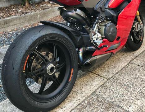 Ducati Panigale Forged Wheels 1199 or 1299 OZ Race Rims