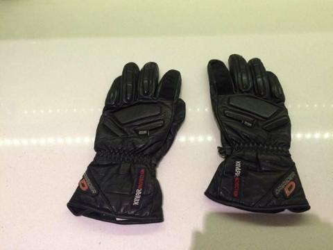 DriRider Leather Motorcycle Gloves