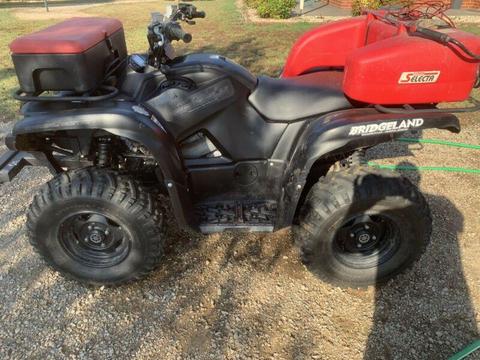 Yamaha Grizzly 700 Limited Edition. Like new
