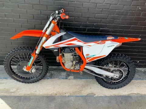 2016 KTM 450SX-F FACTORY EDITION from $33 per week!