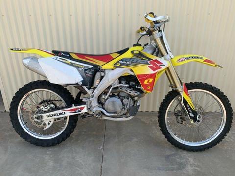 SUZUKI RMZ 450 2006/7