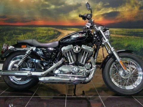 2013 Harley-Davidson XL1200C 1200 Custom 1200CC Cruiser 1202cc