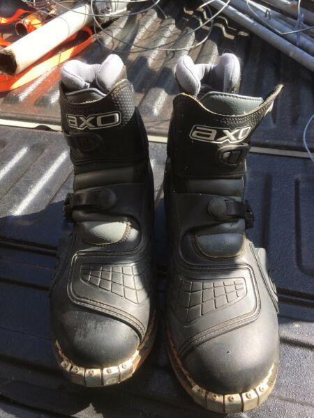AXO Moto Boots