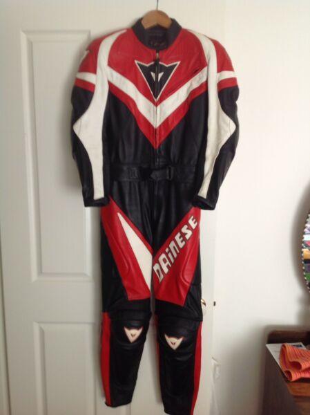 Dainese 2 piece motorcycle leathers