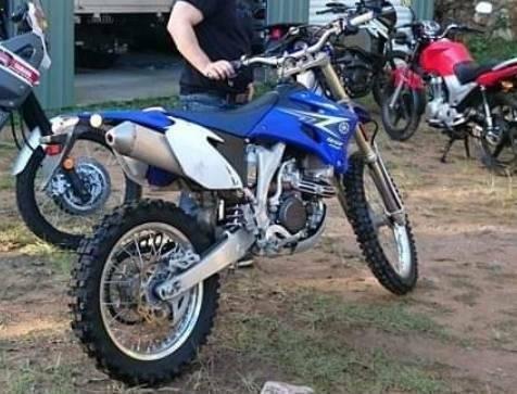 YAMAHA WR450 F - LOW KMS - MOVING INTERSTATE