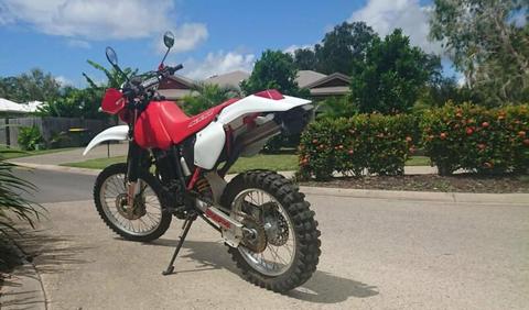 XR400 Trail Bike 2003 Low K's Good Condition