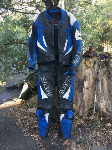 Rjay motorcycle leathers (size 44)