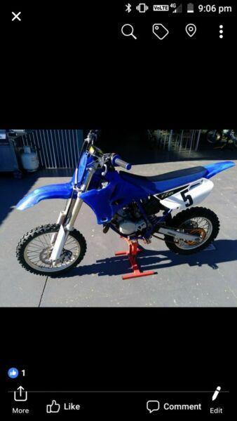 Not for sale Yz85 wrecking only