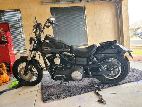 Harley Davidson street bob