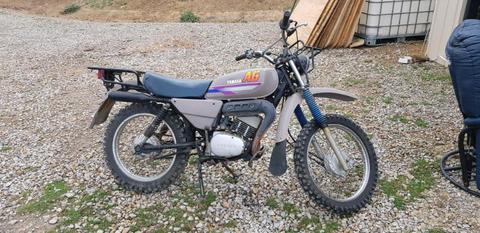 Yamaha AG 100 motor bike