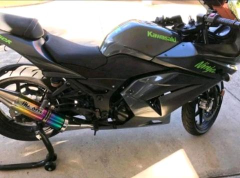 Kawasaki Ninja $1200 if gone today or tomorrow