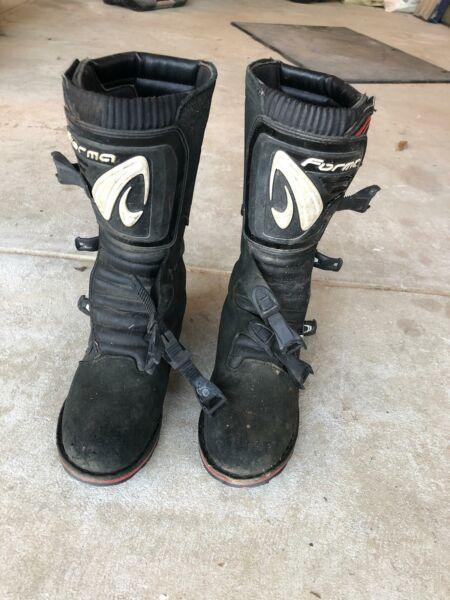 Trials boots