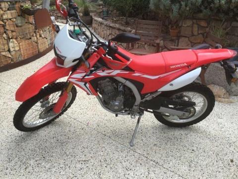 Honda CRF 250 Motorcycle