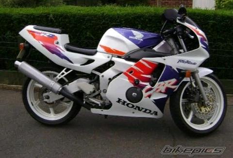 Wanted: Looking for a cbr250rr (pic for attention)