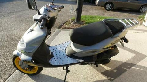 125CC Scooter for Sale