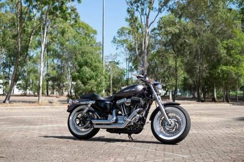 Harley Davidson Sportster XL1200C Custom MY16