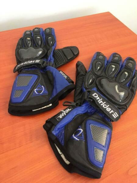 Motorbike Gloves *Dririder* Good condition