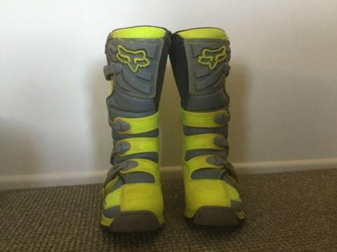 Yellow and grey fox comp 5 motocross boots