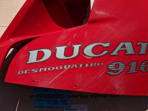 Ducati 916 RHS top fairing
