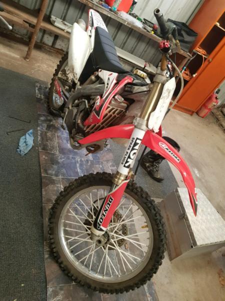 08 crf450 frame with 2015 engine